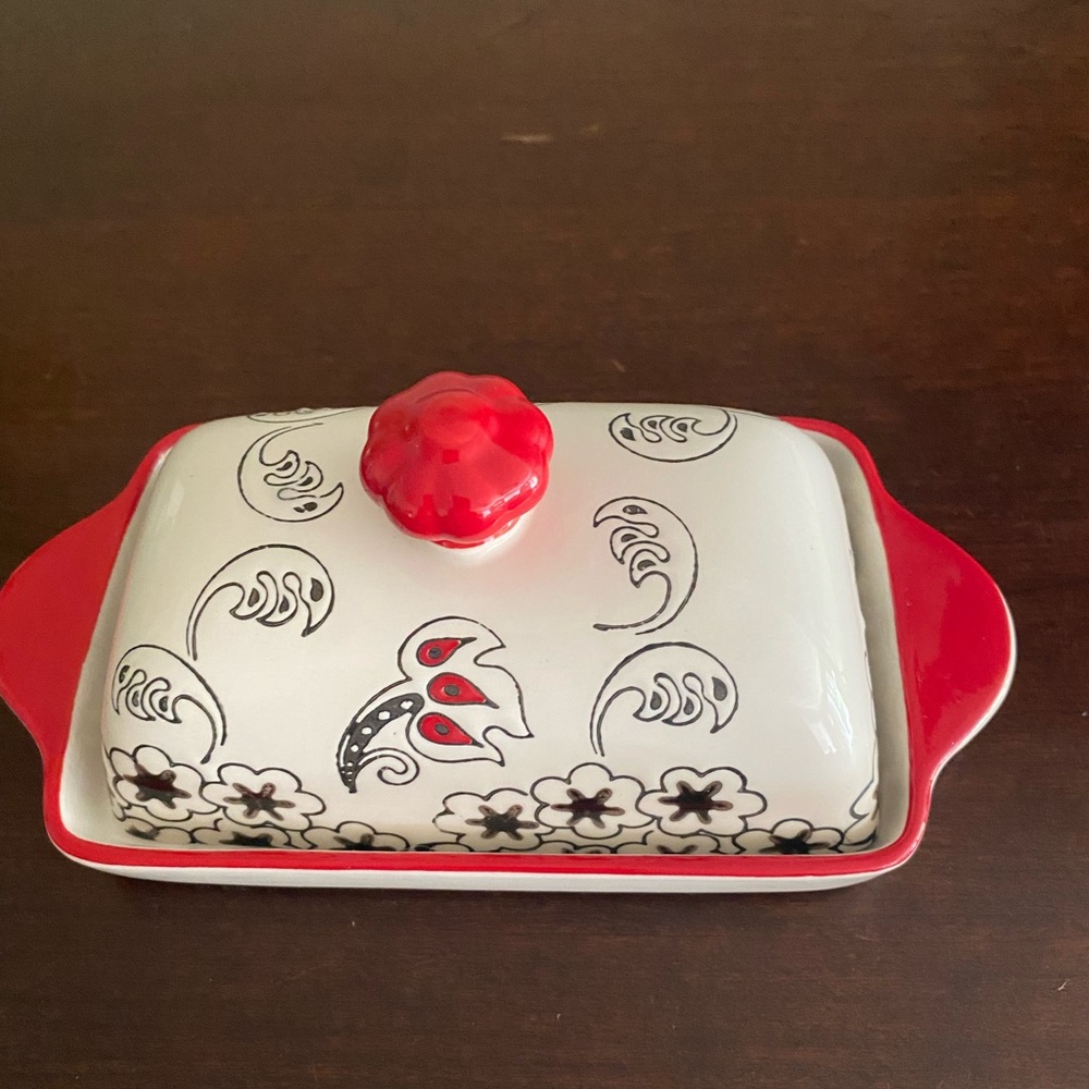 Decorative Ceramic Butter Dish with a Red Lid Knob by Dutch Wax - Picture 2 of 9